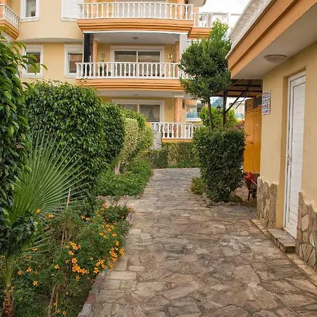 Paradise Place Махмутлар